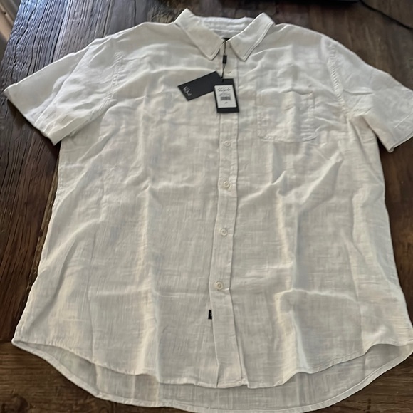 NWT Rails Men’s short sleeve shirt (XL) - Picture 2 of 12